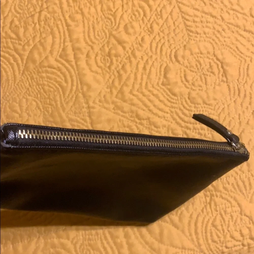 Makeup bag with zipper closure, black, vinyl | offer in description